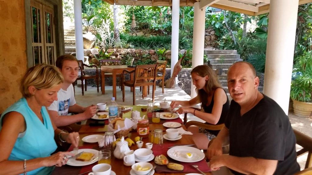 Landa Holiday House