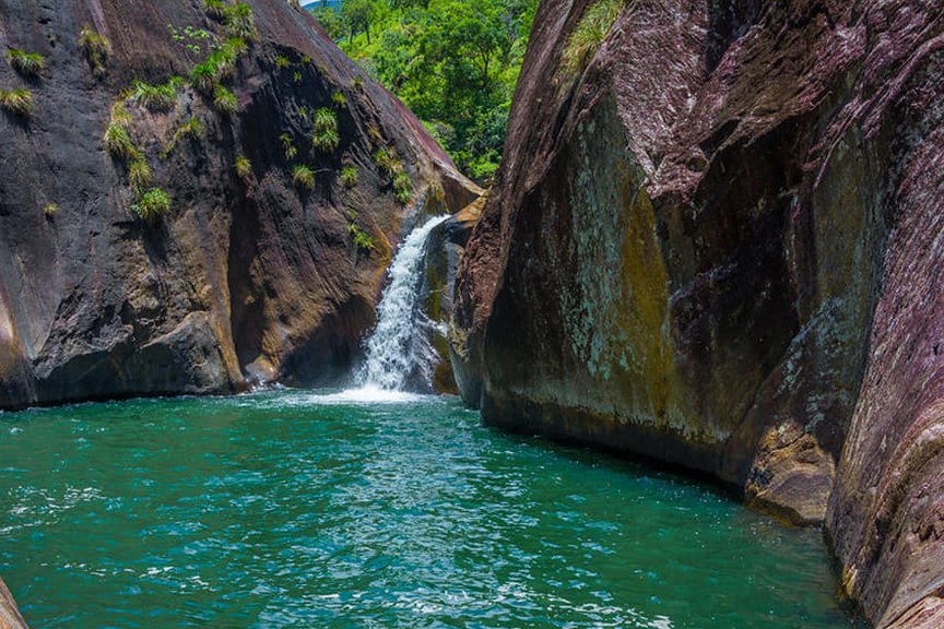 Pahanthudawa Waterfall